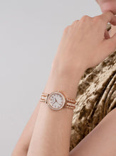 Load image into Gallery viewer, GUESS Dress Watch GW0401L3, product image 4