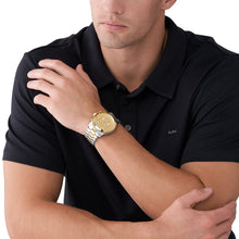Load image into Gallery viewer, Michael Kors MK9075 Mens Chronograph, product image 3
