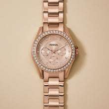 Load image into Gallery viewer, FOSSIL Riley Womens Quartz Watch with Rose Gold Dial and Rose Gold Stainless Steel Bracelet ES2811, product image 5